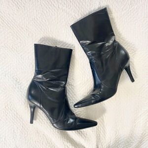 Gianni Bini 90s Style Ultra Pointy Black Stiletto High Heel Leather Boots US 7